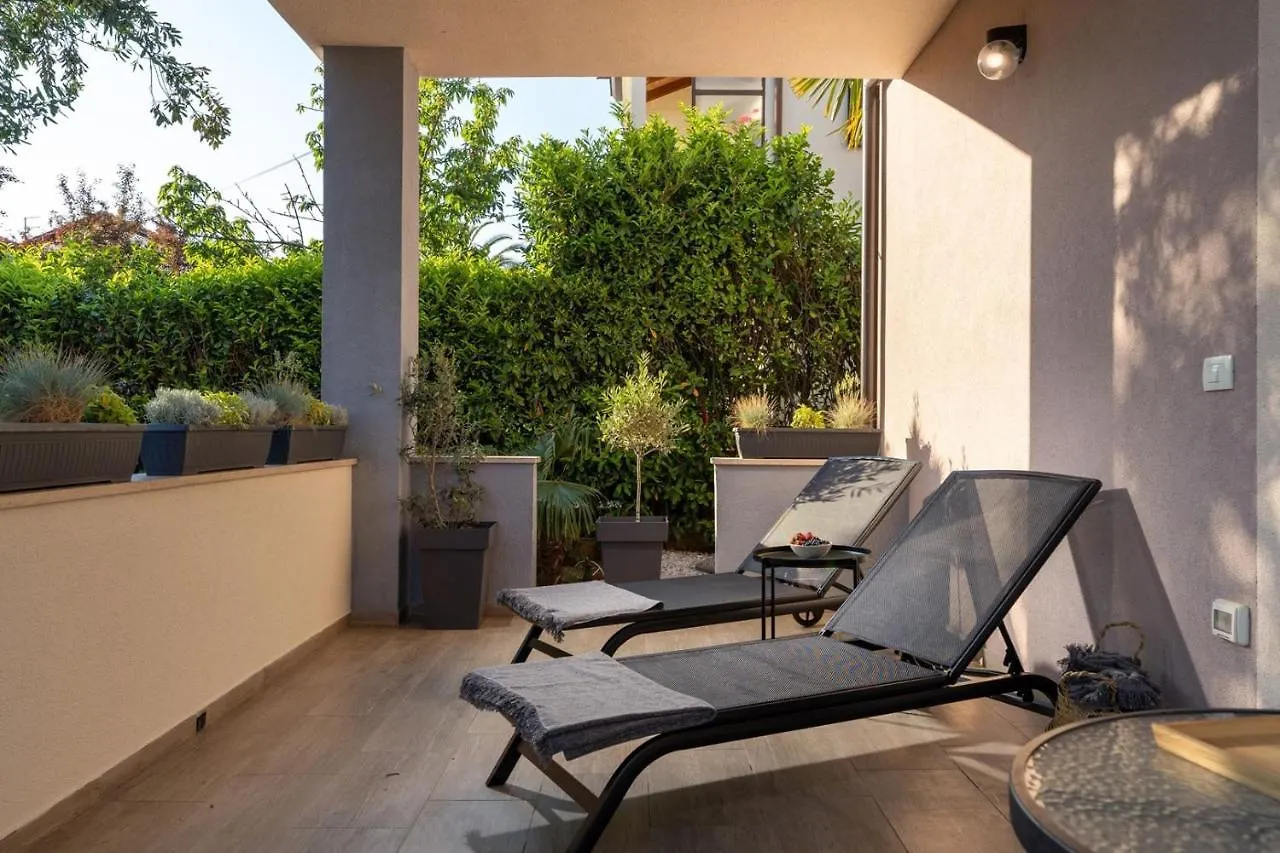 Apartments Alloro By Seeadria Agency Novigrad Istria 0*,  Kroatien